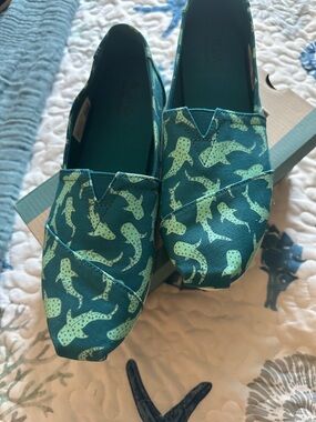 Toms Teal Canvas Slip-Ons with Mint Shark Pattern